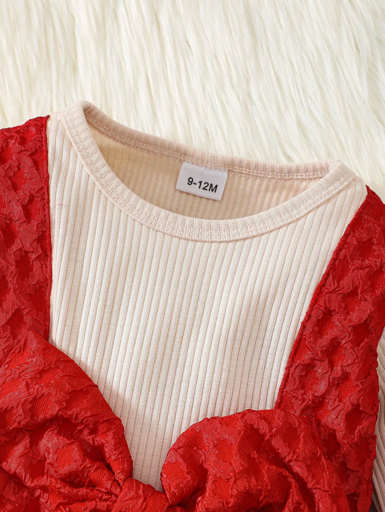 Cute 2-piece bow dress and headband — a sweet princess look for the festive season