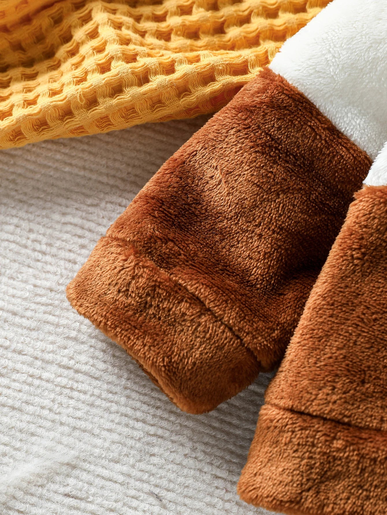 Plush Hooded Two-Piece Outfit for Babies